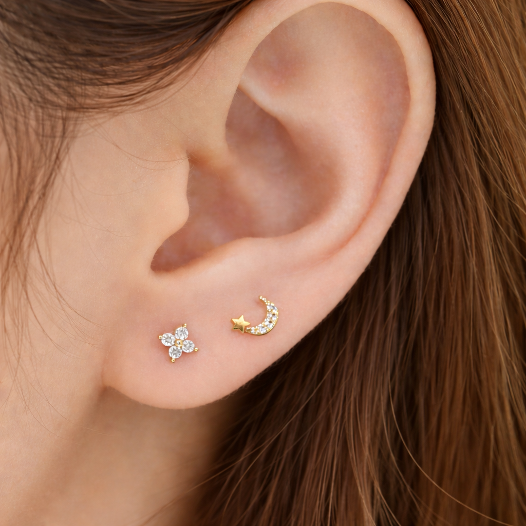 14K Crescent moon cz with a star