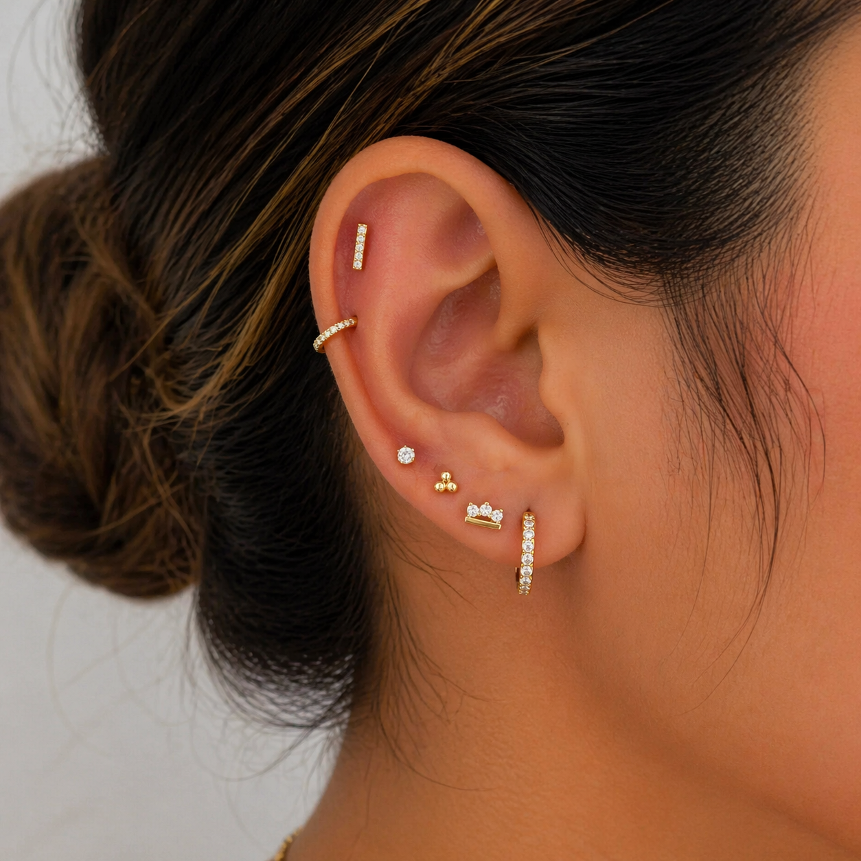 14K Mini crown bar