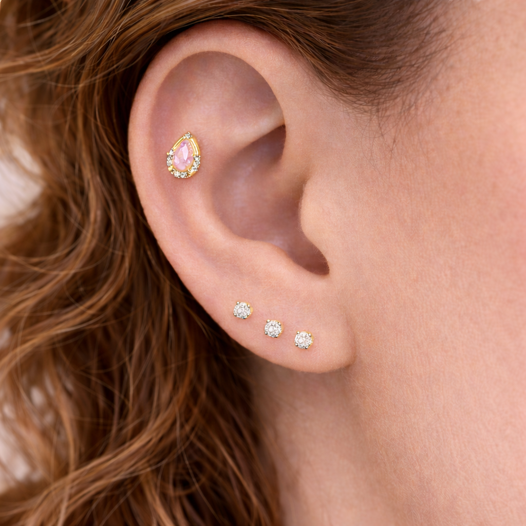 14K Opal oval stud